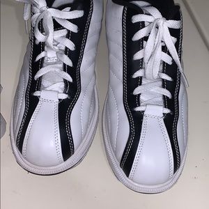 Dexter Groove Bowling Shoes